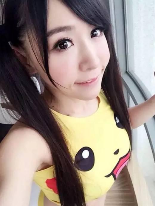 台湾网红娜娜吃瓜,揭秘娱乐圈幕后真相  第1张